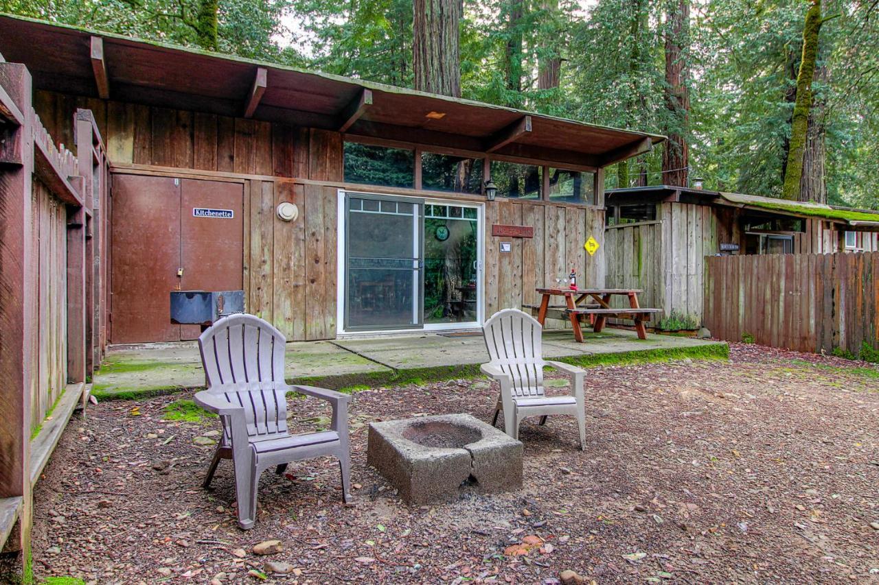 Redwoods River Resort & Campground Leggett Buitenkant foto