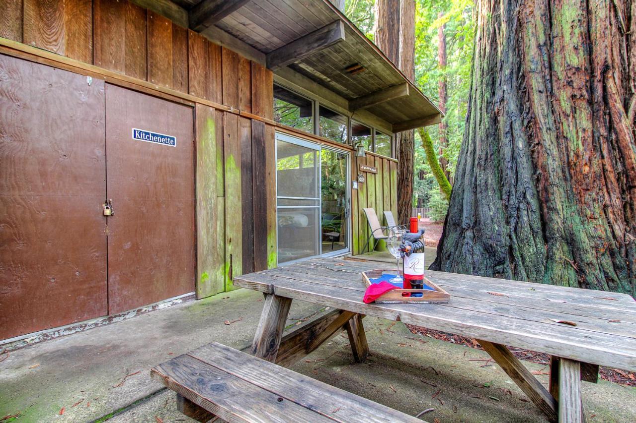 Redwoods River Resort & Campground Leggett Buitenkant foto