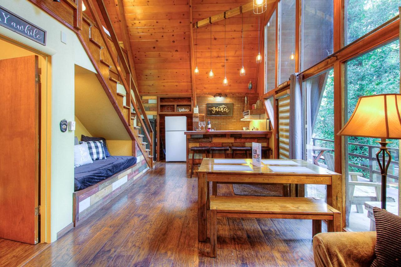 Redwoods River Resort & Campground Leggett Buitenkant foto